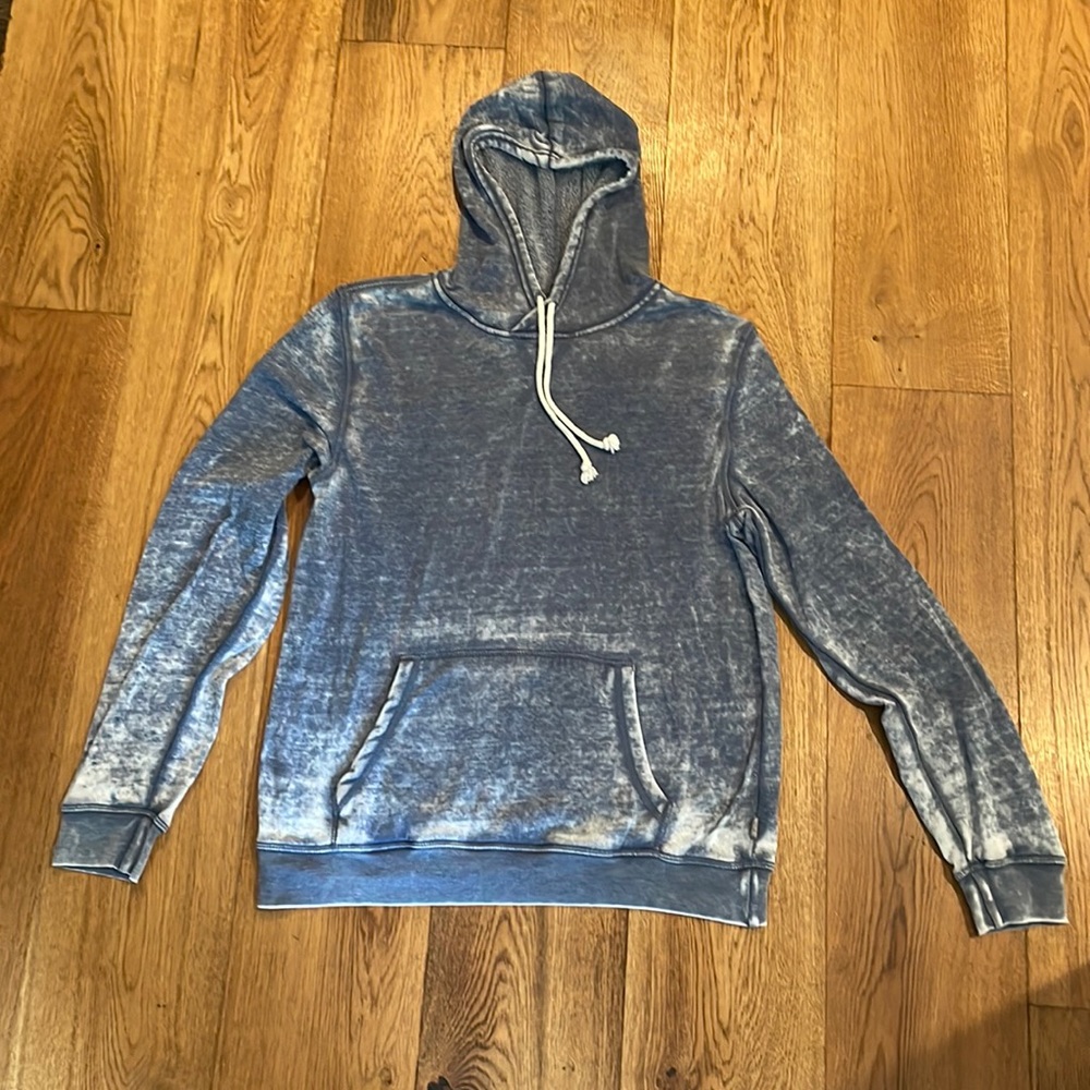 Threads 4 thought, blue distressed soft long sleeve pullover hoody, M